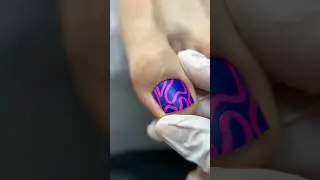 Ногти не выдержали 