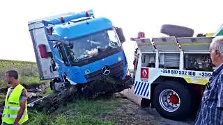 Пътна Помощ за Мерцедес актрос на 171км на АМ Тракия 17 07 2019