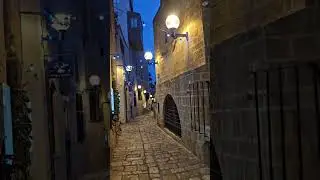 Улочки старого города на берегу Средиземного моря