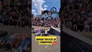 je débarque dans un collège avec mon Vélo !!! 