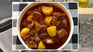Bangladeshi Beef Curry with Potatoes (Electric Pressure Cooker Recipe)