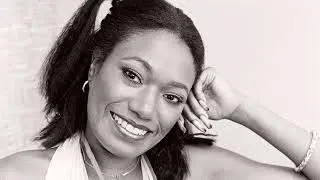 Bonnie Pointer - I Can't Help Myself (Sugar Pie, Honey Bunch)