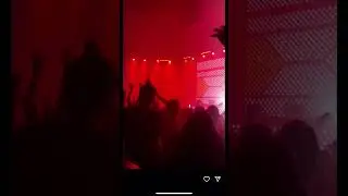 É O MUNDO ENTRANDO NA IGREJA??