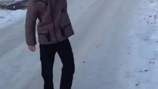 Вот вам шафл на снегу🌚