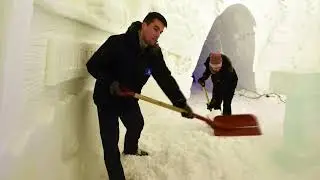 Snowhotel building 2017