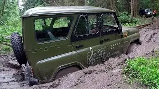 UAZ 469 / Hunter - Offroad route reconnaissance for experienced and light drivers via ATDrive
