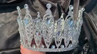 Crown with crystals