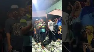 Karaoke bergilit-gilir 