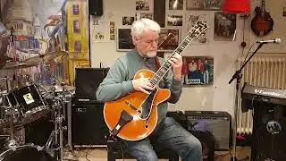 Like Someone In Love (J. Van Heusen) played by Bert Enkel