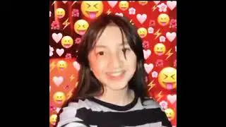 Alyssa dezek gadis manis dari Malaysia dan mohon maaf kalo ada kurangnya ya 😃