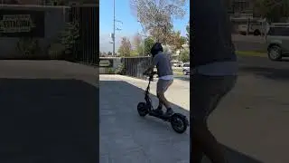 ¿Necesitas un momento para ti? 😱💚🛴💨Sal a dar un paseo en tu scooter eléctrico ⚡️ 