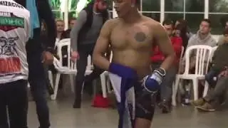 PELEA MMA JESÉ RIBERA (El salvador) - Indómito MMA - combate MMA INVADERS