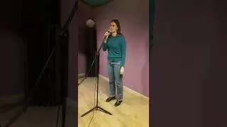 Порхунова Евгения - Песня Присциллы("Крыжовник и сирень")