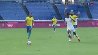 horrible football dive in the tokyo olympics