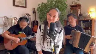 Isaac et Nora - Luna de Xelajú (Paco Pérez)