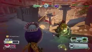 A gourmet meal - a chomper montage