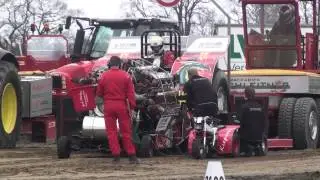 DRAGON FIRE - the largest displacement Tractor Puller World