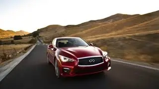 Infiniti Q50 2014 - Comercial dos Estados Unidos - BlogAuto