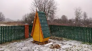 Дачный туалет на металлическом каркасе своими руками