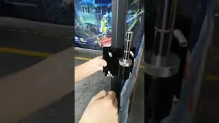 How to install flag on the tent - Square frame