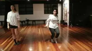Shawn Mendes - There's nothing holdin' me back. Choreography by Vanessa Friscia
