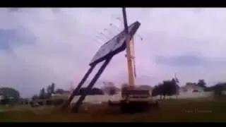 Large crane accidentally combined