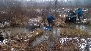 Замес, квадроциклы в болоте