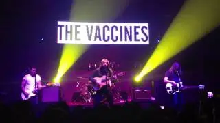 The Vaccines en Chile - Melody Calling (16/05/2013 Blondie)