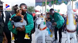 VIDEO: HARMONIZE Alivyobembea na MTOTO wake ZUUH MLIMANI CITY