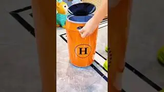 Smart trash can