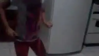 MENINA  DANSADO #