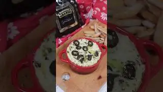 🧀Dip de queso feta y aceitunas negras🧀 #receta #queso #quesofeta