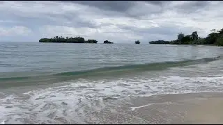 Peaceful Warm Soothing Caribbean Waves Smooths The Beautiful Sands After Rain At The Dreamy Red Frog