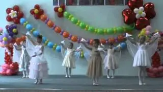 Танец "Голуби мира"