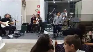 Envolve-me (closer) Wrap in your arms - Jovens de Mauro Marcondes Campinas SP.