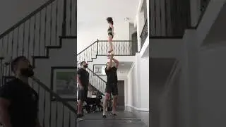 Watch us ACE this cheerleading stunt ! 💯💪🏼 