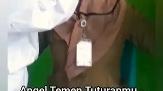 Cewek Pns Tes Korona Pegang Kon tl