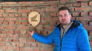 Вешалка для шлема и экипировки