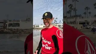 Blind Guy vs 7 Bikini Girls 