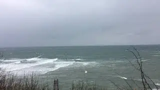 Море волнуется два