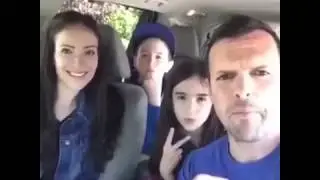 Веселая семейка отжигает от души