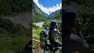 അവസാനിക്കുന്നു എന്ന് കരുതുന്നിടത്തുനിന്നും തുടരുന്നതാവണം യാത്രകൾ #travel #valleyofflowers #nature