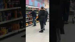 Нежданный пук #магазин #shorts #shortvideo #repost #смех #юмор #подпишись #блогер