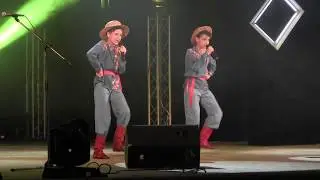 Дует Викрутаси - Вийшли в поле косарі