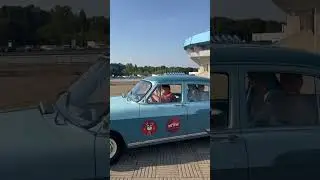 #Москва #01.09.2024 #ретро #автопробег #река