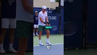 His Hand FROZE Mid-Rally… and He Couldn’t Let Go 😳🎾