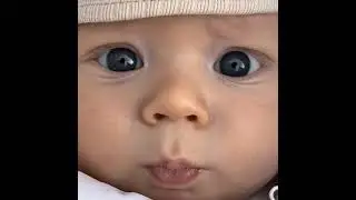 Малыш ходит😻