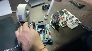 Cómo conectar el motor fun interior a una plaqueta genérica de aire acondicionado