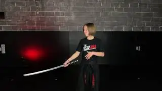 Learn the Figure 8 With the Sword