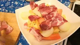 Овощи запеченные со свининой в фольге